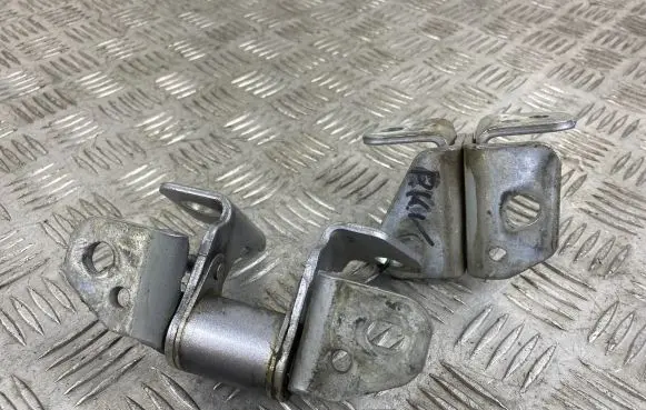 Dodge Durango Front door hinges set 