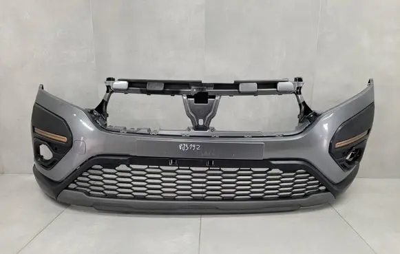 Dacia Sandero III Front bumper 620225509R 620267459R
