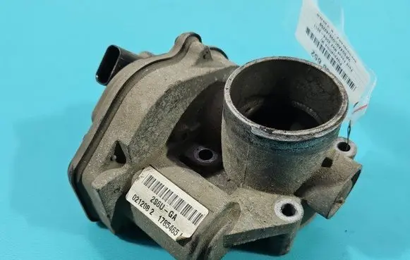 Ford Focus Throttle body valve VR2S6U-9E927-FC IMPRK1488652