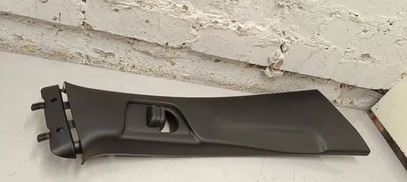 Mercedes-Benz GLB x247 (B) pillar trim (top) A2476903200