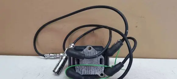 Seat Ibiza IV (6J,6P) High voltage ignition coil 032905106E