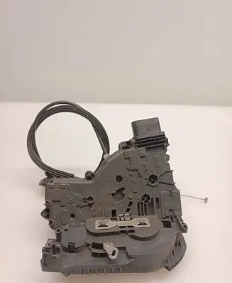 Seat Alhambra (Mk2) Rear door lock 7N0839015B 911006105 A048315