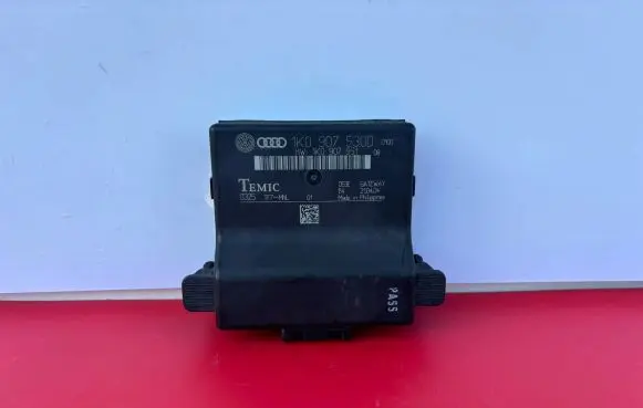 Volkswagen Golf V Gateway control module 1K0907530D