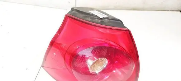 Volkswagen Golf V Rear/tail lights 1K6945095AC 89031704
