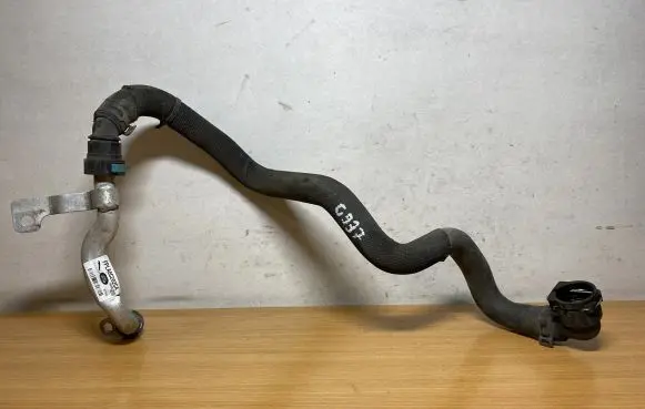 Land Rover Range Rover Sport L494 Engine coolant pipe/hose FPLA8C202CA C937