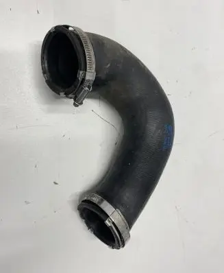 Audi Q7 4L Intercooler hose/pipe 7L6145972E