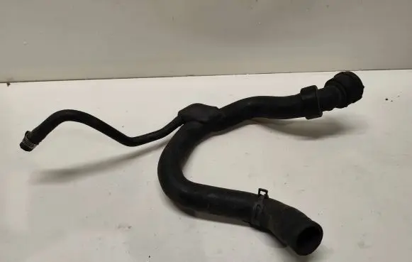 Audi A6 S6 C5 4B Engine coolant pipe/hose 4B0121101G