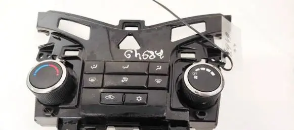 Chevrolet Cruze Climate control unit 3870548 11168117