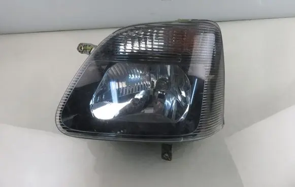 Opel Agila A Headlight/headlamp 13173389