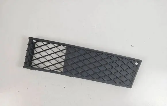 Front bumper lower grill