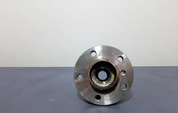 BMW 1 F40 Rear wheel bearing hub F58022312