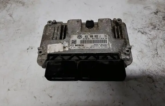 Volkswagen Golf VI Engine control unit/module 03C906022J