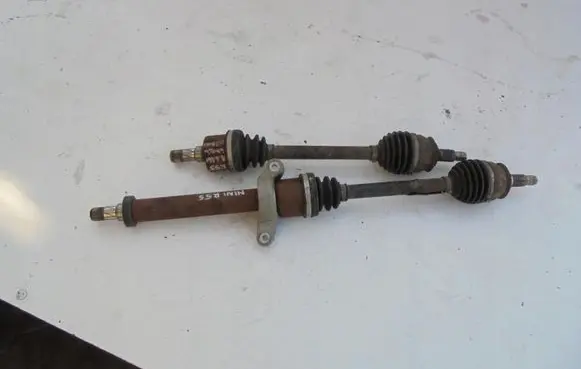 Mini One - Cooper Clubman R55 Front driveshaft