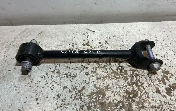 Toyota C-HR I Rear control arm