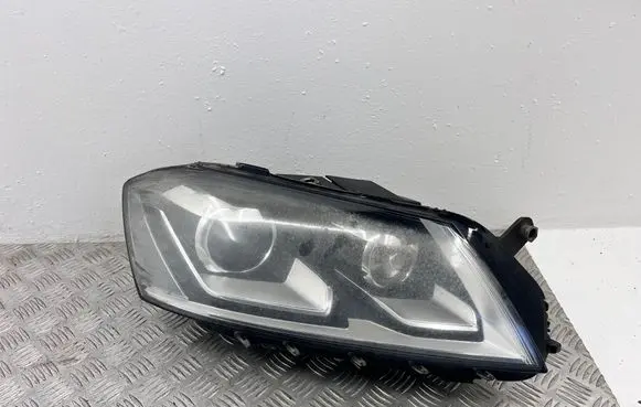 Volkswagen PASSAT B7 Headlight/headlamp 90005333 3AB941752