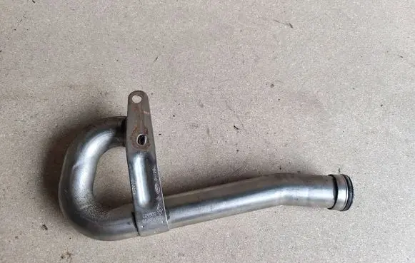 Nissan Qashqai EGR valve line/pipe/hose