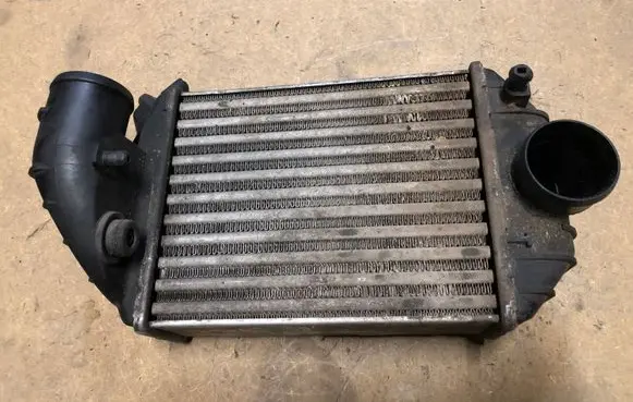 Audi A4 S4 B5 8D Intercooler radiator 059145805