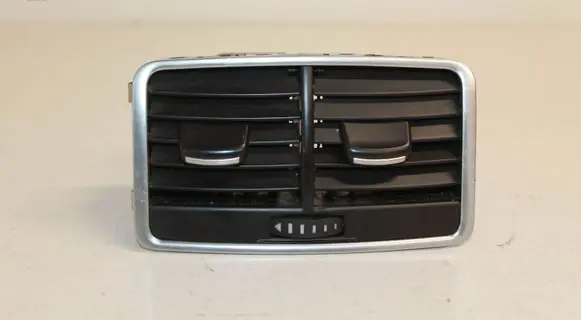 Audi A6 S6 C6 4F Rear air vent grill 4F0819203C