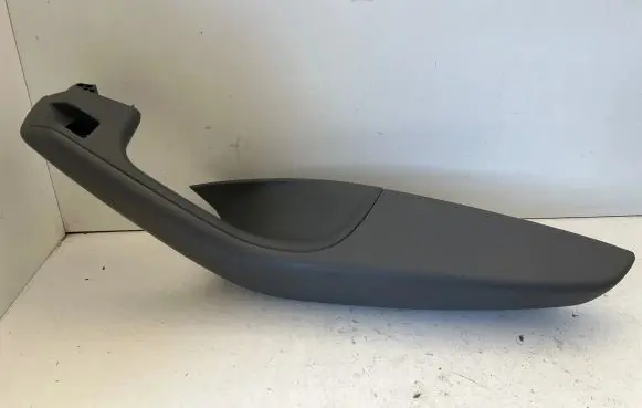 Audi Q5 SQ5 Rear door handle trim 8R0867372