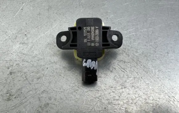 Jeep Grand Cherokee Airbag deployment crash/impact sensor A16682110351 56054084AA