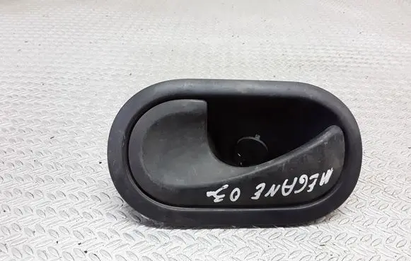 Renault Megane II Rear door interior handle 8200028487