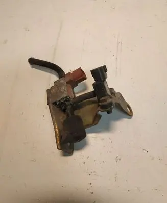 Toyota Corolla E120 E130 Air pressure sensor 8942120210