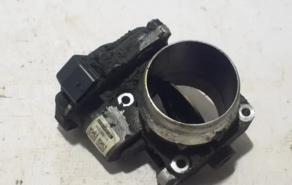 Renault Master III Throttle valve 161A00161R