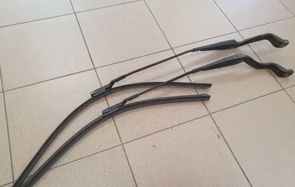 Ford S-MAX Windshield/front glass wiper blade 