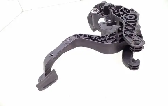 Ford Fiesta Clutch pedal AY117B633HD