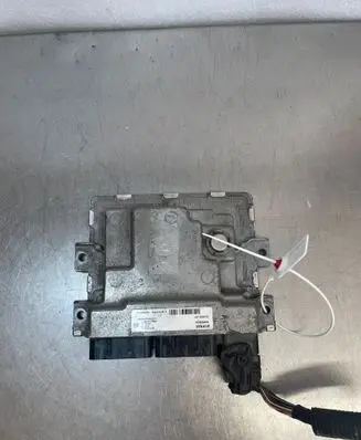 Renault Master III Engine control unit/module ECU 237103906S 237103907S A3C0078480201