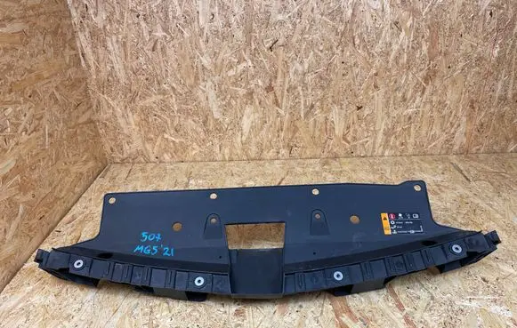 MG MG4 ev Seat belt trim P10751682