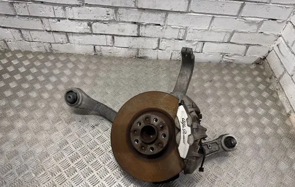 Alfa Romeo Giulia Front wheel hub 00505397400