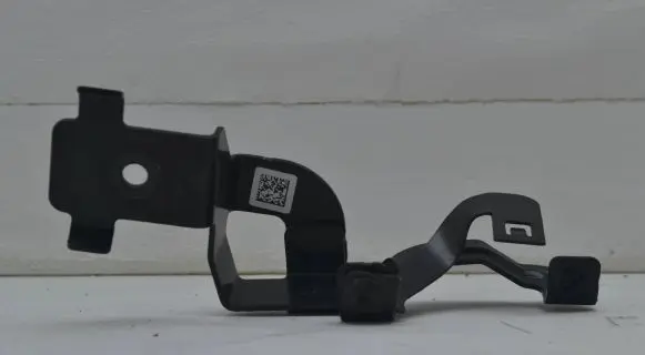 Audi A6 S6 C7 4G Radiator mount bracket 4G0121214AC