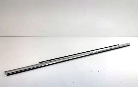 Audi Q5 SQ5 Loading door glass trim molding 8R0853763F