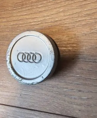 Audi 80 90 B2 Original wheel cap 811601165