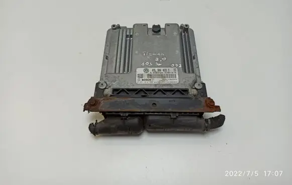 Volkswagen Tiguan Engine control unit/module 03L906022T 03L906022G