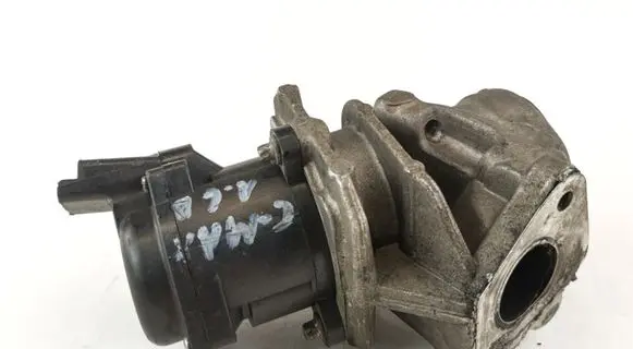 Ford Focus EGR valve 215983373