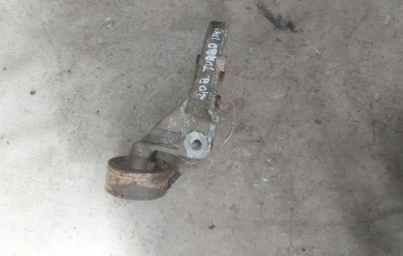 Ford S-MAX Alternator belt tensioner pulley r8s3a