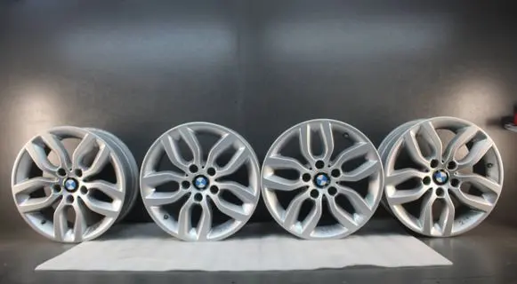 BMW X3 F25 R17 alloy rim 6787576
