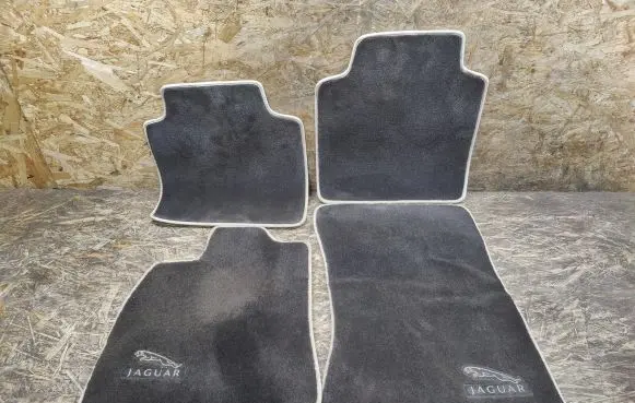 Jaguar XJL Car floor mat set 