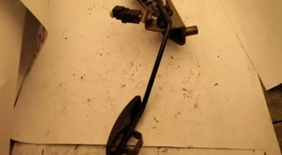 Mazda 6 Accelerator throttle pedal TGJ6F