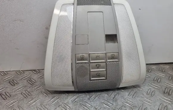 Mercedes-Benz C W204 Front seat light A2048202001