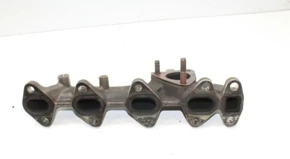 KIA Sorento Exhaust manifold