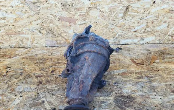 Lexus RX 300 Rear differential