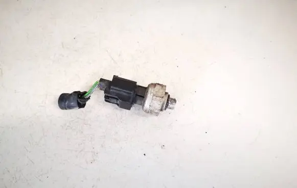 Nissan Note (E12) Air conditioning (A/C) pressure sensor 