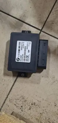 BMW 3 F30 F35 F31 Hand brake control module 6863277 32620301C 23122010