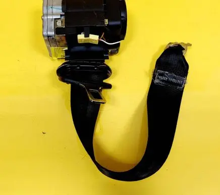 Audi A3 S3 8L Rear seatbelt 8L3857805