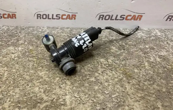 Land Rover Freelander 2 - LR2 Headlight washer pump 30095 060829B