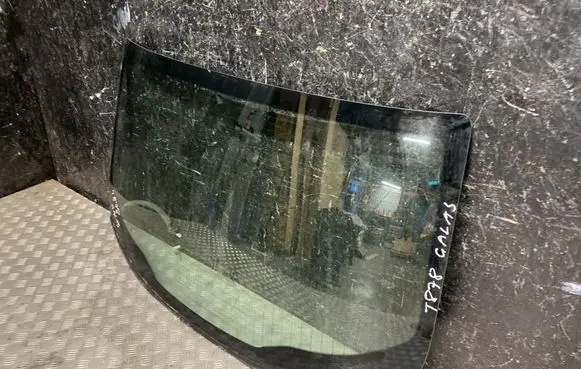 Maserati Ghibli Rear windscreen/windshield window 