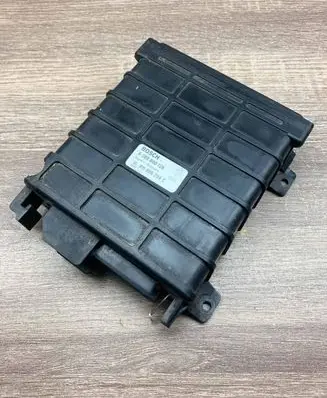 Audi 80 90 S2 B4 Engine control unit/module ECU 0280800128 811906264C